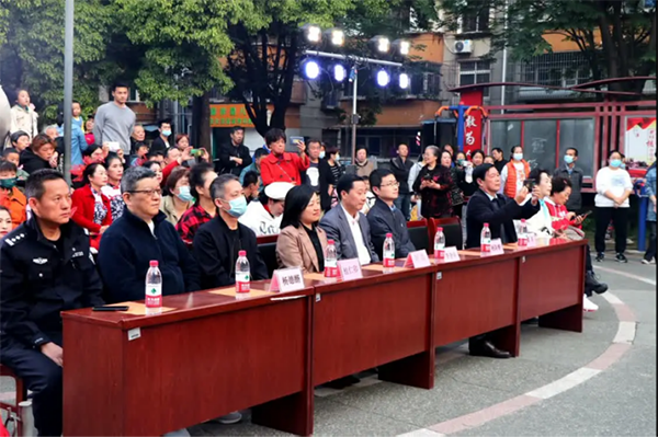 20230504-5____基層動(dòng)態(tài)____武漢仲裁委辦____武漢仲裁委員會(huì)與堤角社區(qū)聯(lián)合舉辦“五一”文藝匯演活動(dòng)212 20230504-5____基層動(dòng)態(tài)____武漢仲裁委辦____武漢仲裁委員會(huì)與堤角社區(qū)聯(lián)合舉辦“五一”文藝匯演活動(dòng)212