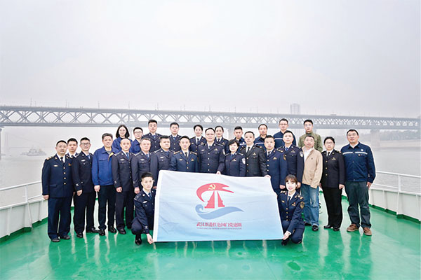 20231025-2--黨旗紅--長江日報--以“黨建品牌”匯聚紅色動能全面構建市直機關黨建品牌矩陣3667拷貝