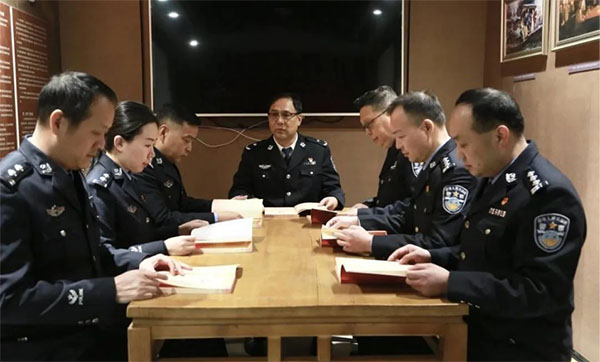 20231107-2-黨建研究--市公安局--【書記論壇】市公安局:黨旗紅引領藏青藍先鋒隊守護萬家安1159拷貝 20231107-2-黨建研究--市公安局--【書記論壇】市公安局:黨旗紅引領藏青藍先鋒隊守護萬家安1159拷貝