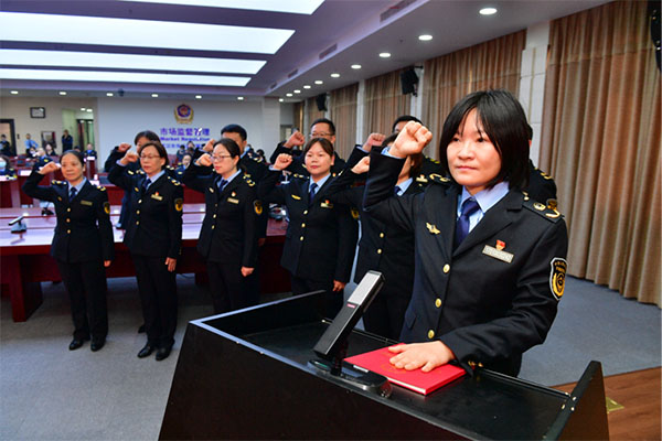 20231211-1-組織建設(shè)---市人大、市文旅局、市審計局、市市場監(jiān)管局--市直機關(guān)單位開展法治宣傳活動1859拷貝