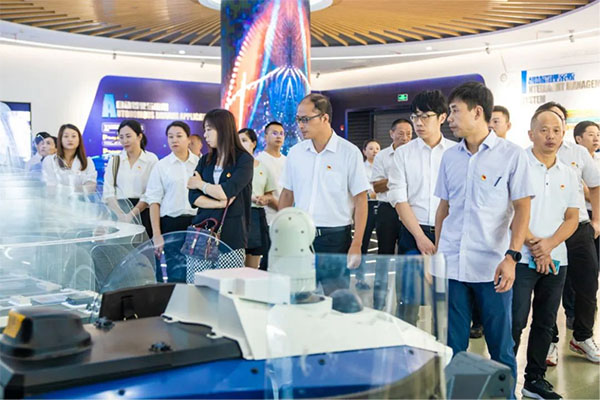 20240131-3--黨建研究--經開區--經開區：機關黨建“四聚力”為車谷“二次創業”賦能增效176拷貝