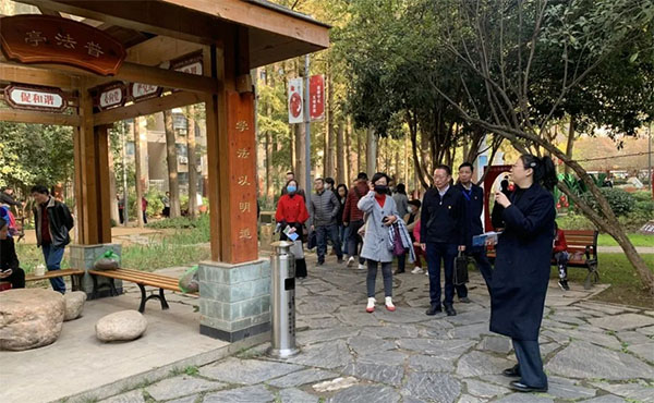 20240110-4--黨建研究--青山區(qū)委直屬機關(guān)工委--青山區(qū)：筑堡壘強引領(lǐng)以高質(zhì)量黨建促高質(zhì)量發(fā)展423拷貝