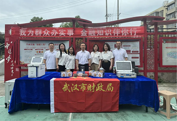 555 拷貝 555 拷貝